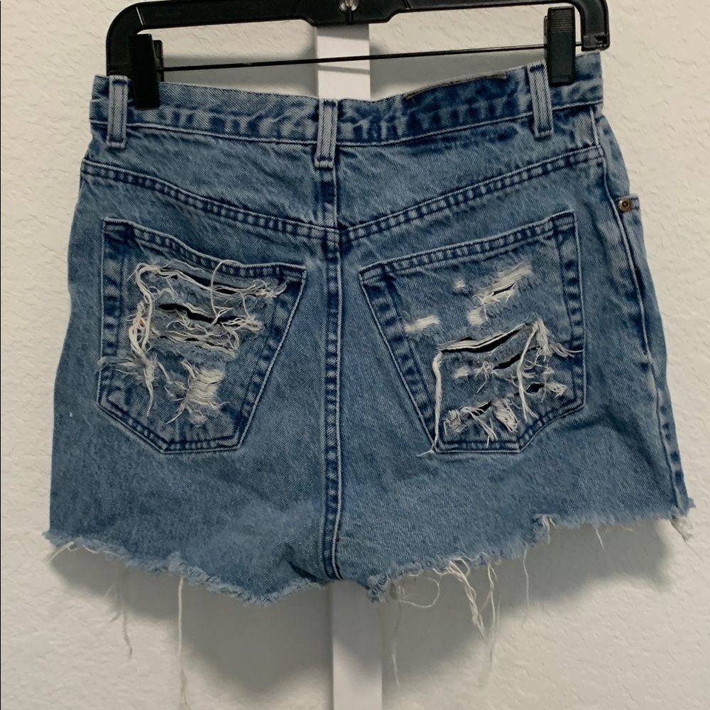 Vintage Jones Wear Distressed Cut Off Jean Shorts - Picture 4 of 8